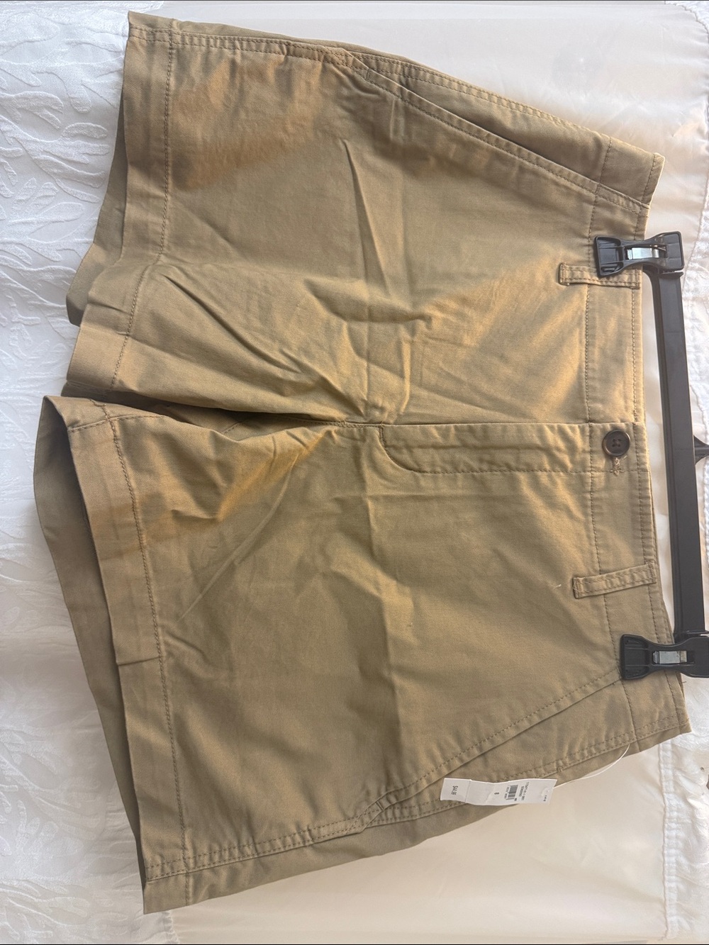 Women’s Gap Khaki Casual Shorts